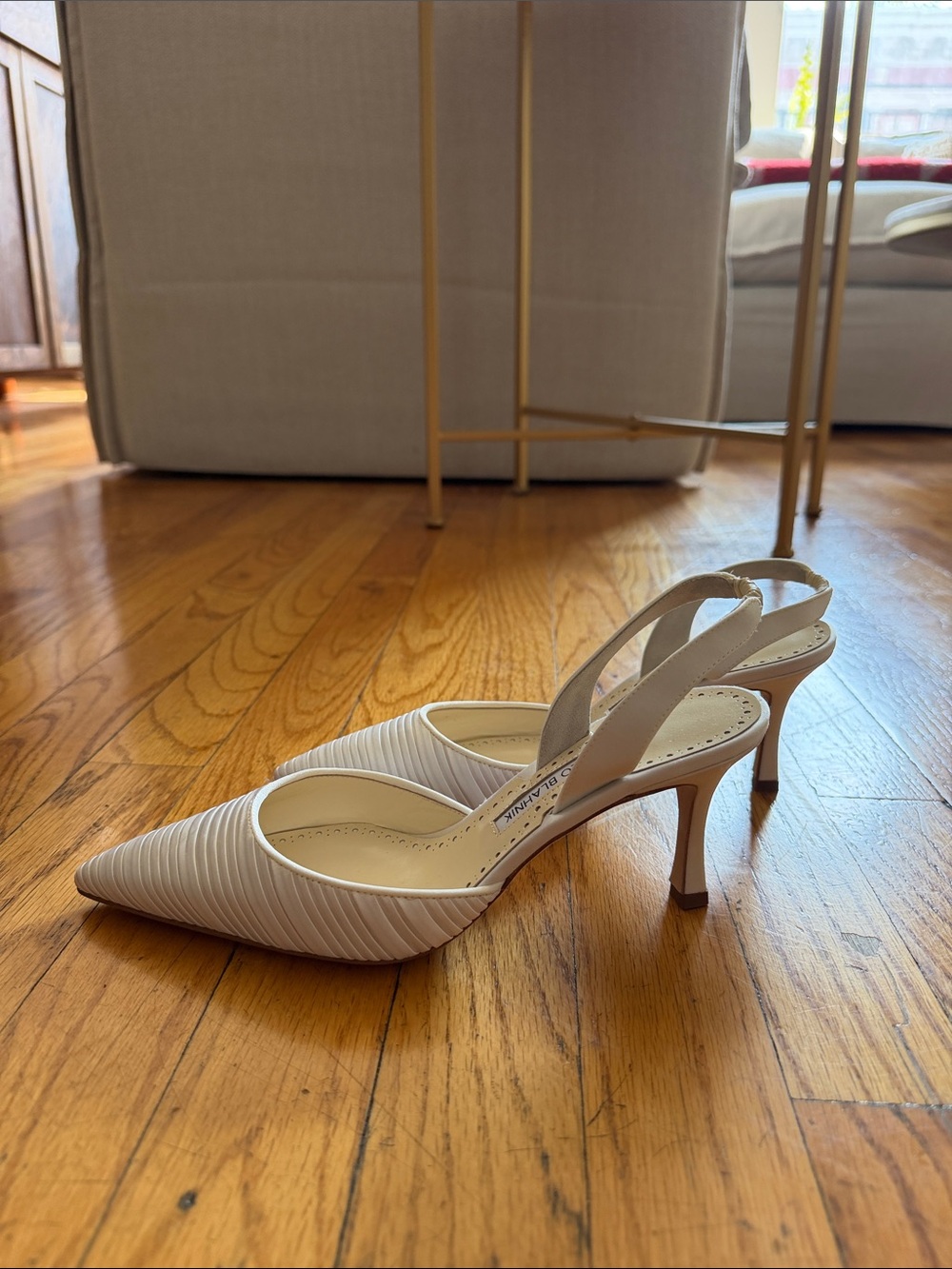 Manolo Blahnik Slingback Heels - Picture 4 of 4